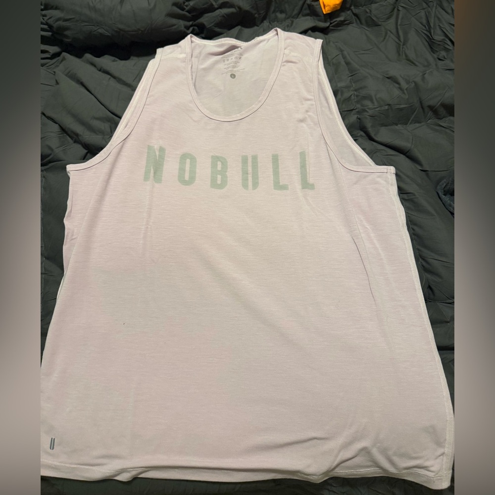 NOBULL light pink tank top